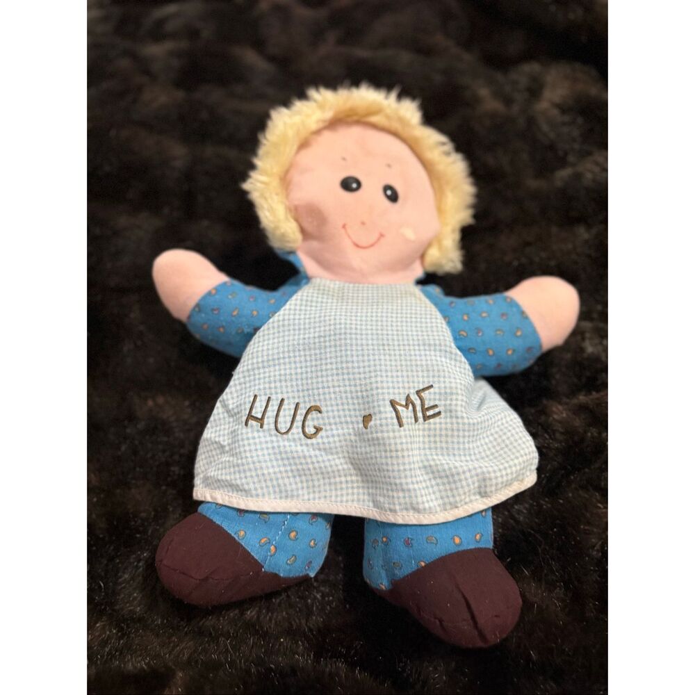 Vintage 1983 Stuffed Plush Cloth Rag Doll Well Made Toy Hug Me